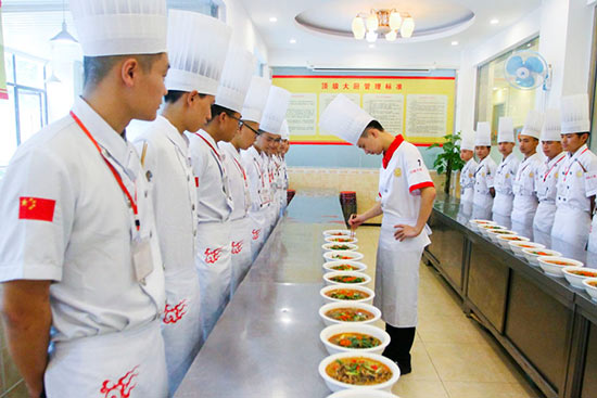 学厨师比学其他技术好在哪?(图1) 学厨师比学其他技术好在哪